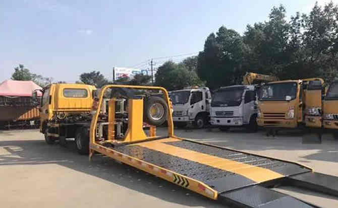 淮滨汽车中途维修案例